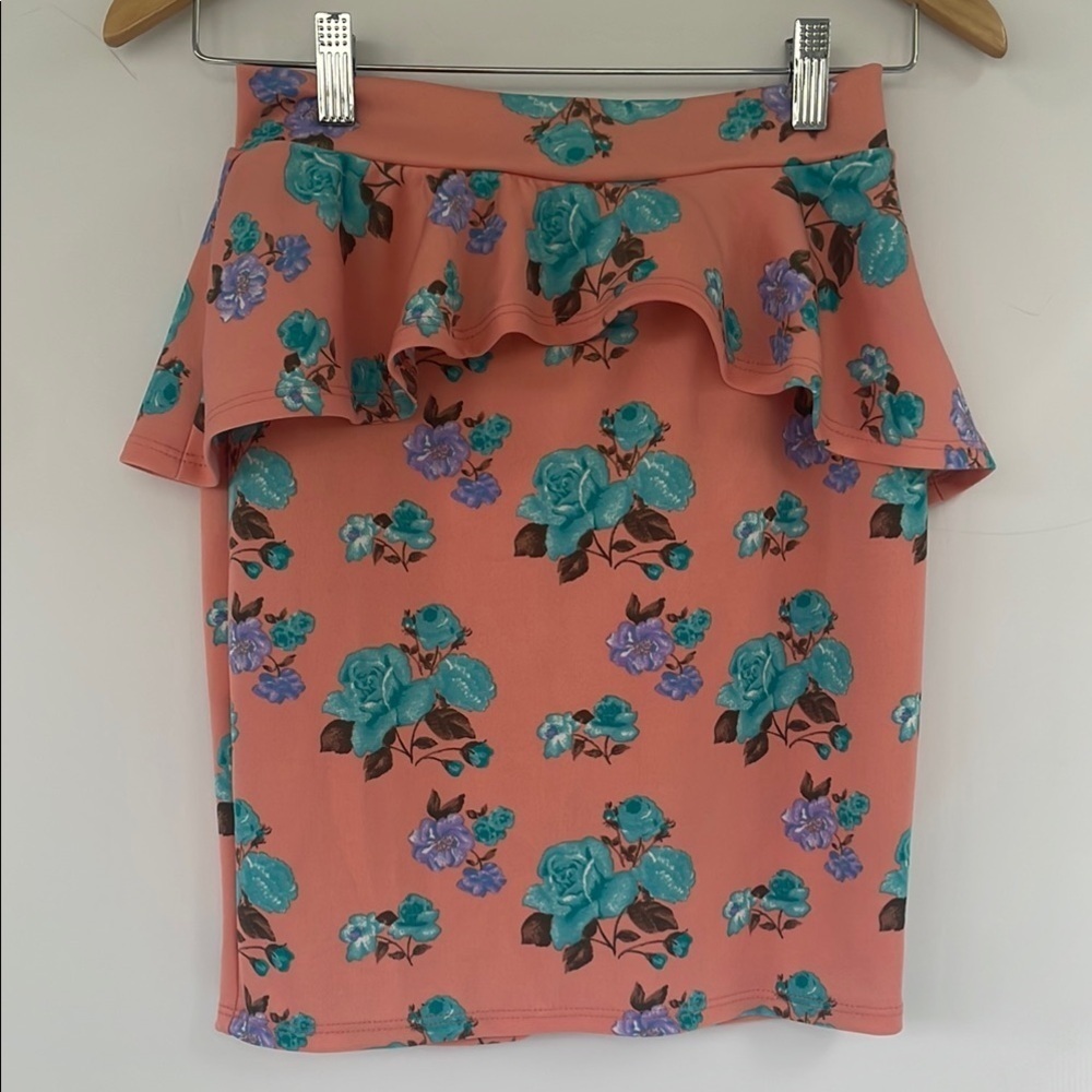 Pink Peplum Pencil Skirt Medium